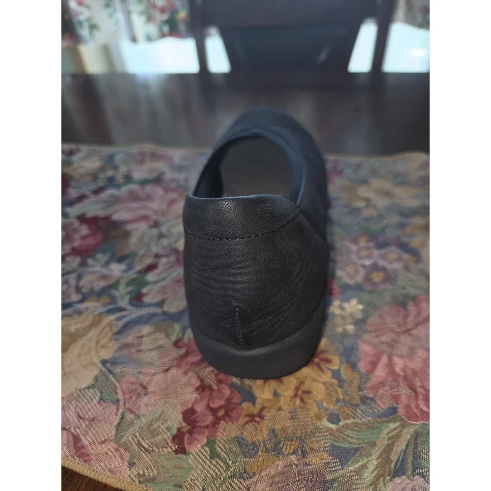 Clarks Cloudsteppers Breeze Ayla women's slip-on flats Size 10